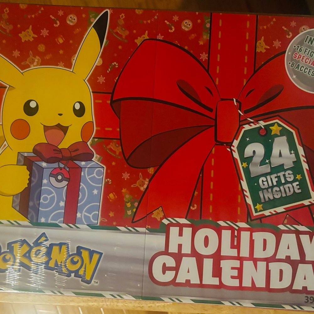 Pokémon Holiday Calendar with 24 Gifts - Red and Yellow